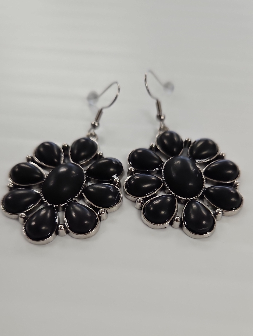 Black Floral Drop Earrings - Classic Women Jewelry